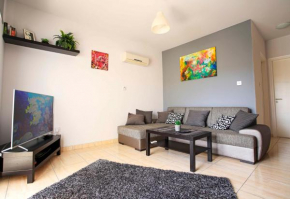 Peggy Residence, Peyia